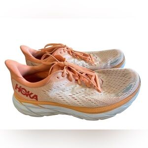 Hoka One One Clifton 8 shoes women’s size 9.5 B Coral color
